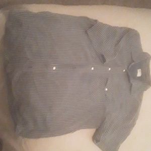 Old navy  shirt